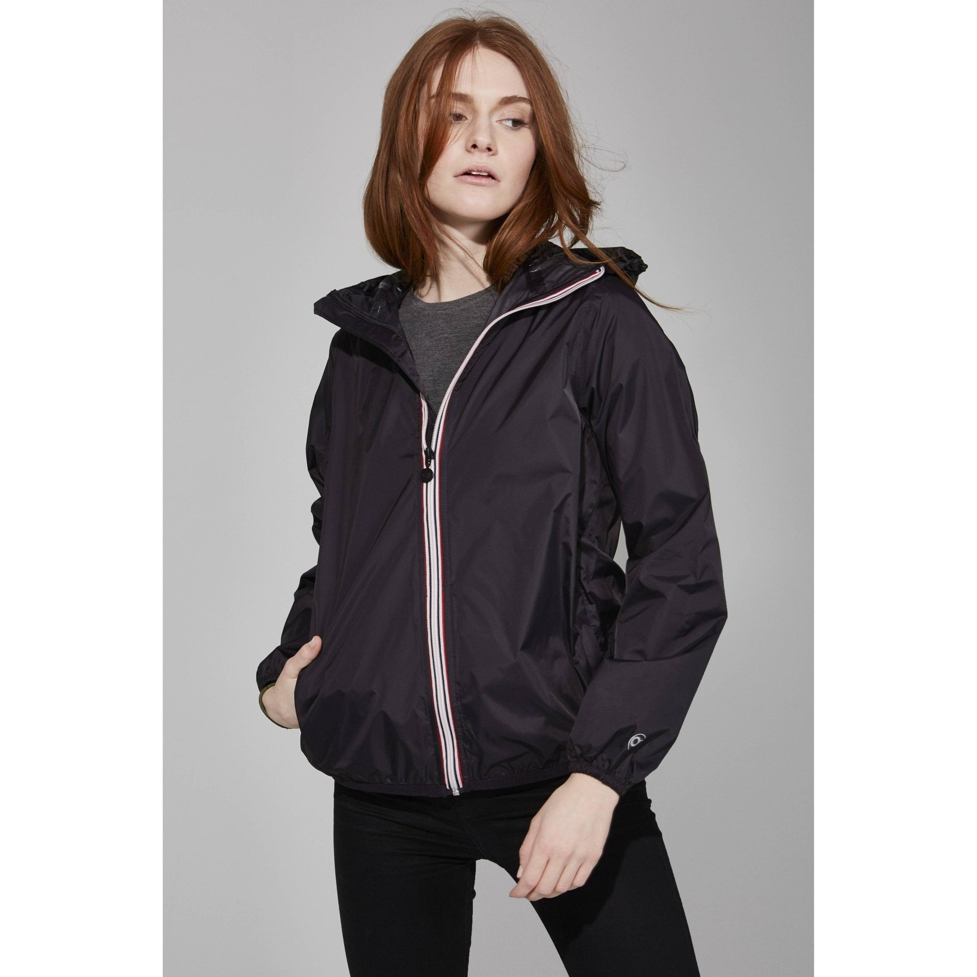 CAN JUMP Compact black full - zip rain jacket - EqiSafe